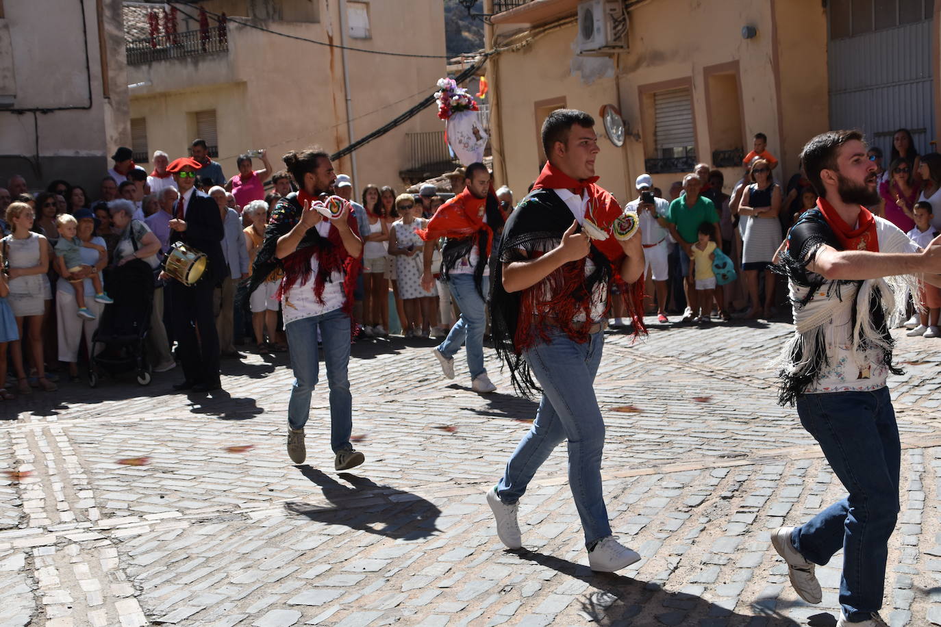 Fotos: Bajada de San Gil y danza de la Gaita