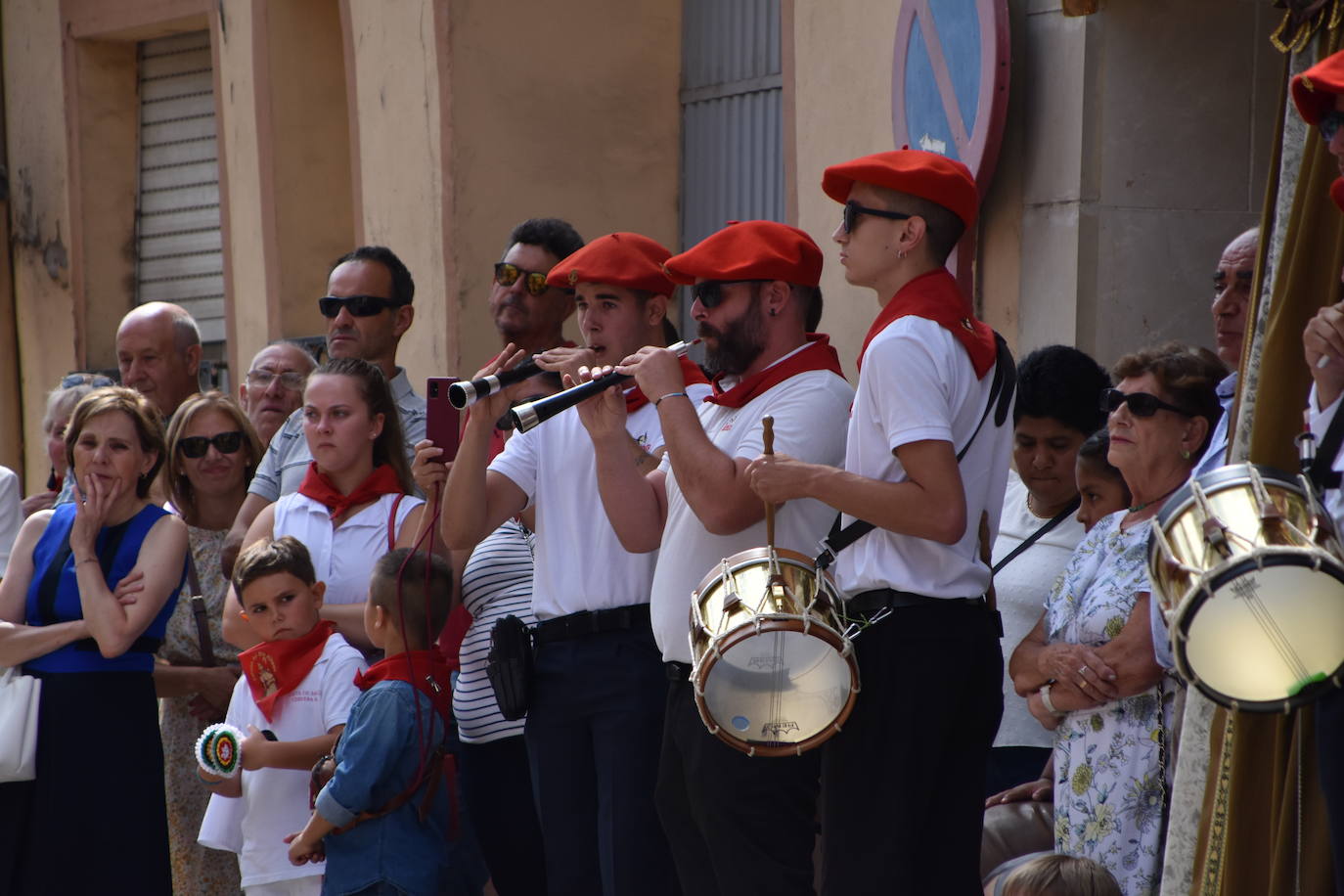 Fotos: El baile de la Gaita y Gigantes en Cervera para celebrar &#039;Sangilillo&#039;