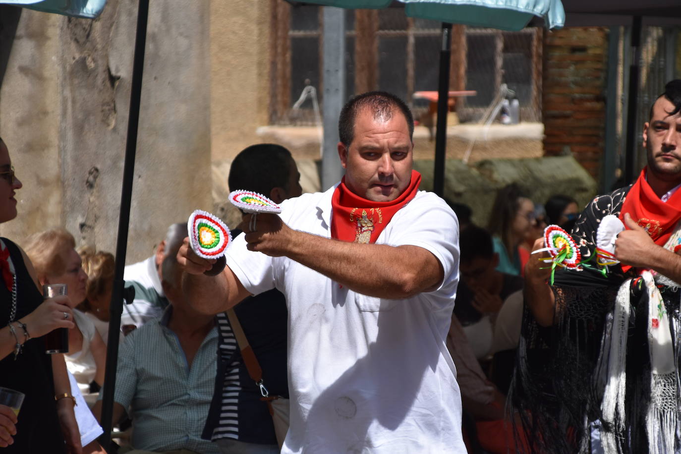 Fotos: El baile de la Gaita y Gigantes en Cervera para celebrar &#039;Sangilillo&#039;
