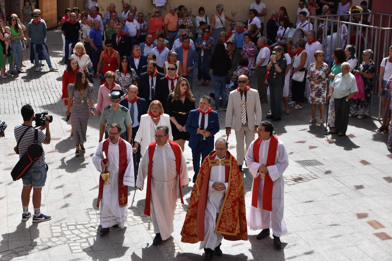 Fotos: Día de San Adrián y Santa Natalia con el tradicional pisado de uvas en Autol