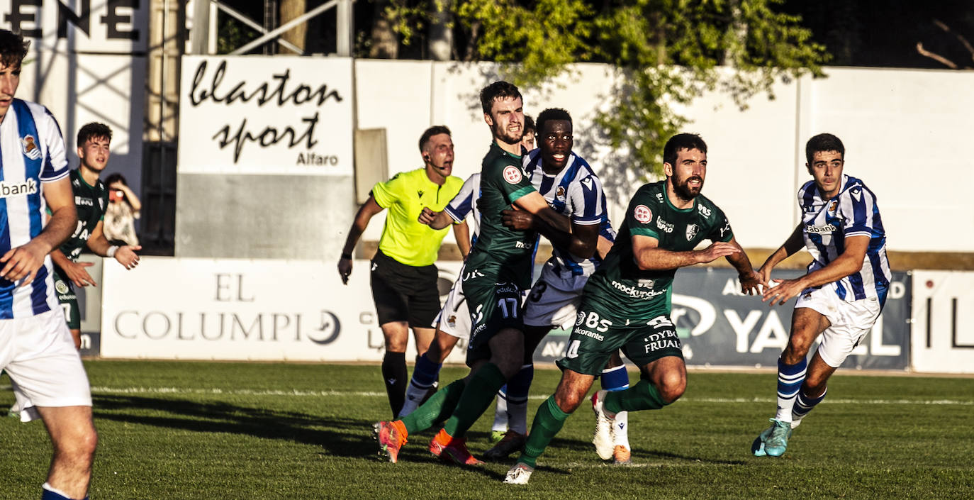 Fotos: Victoria para el Alfaro ante la Real Sociedad C