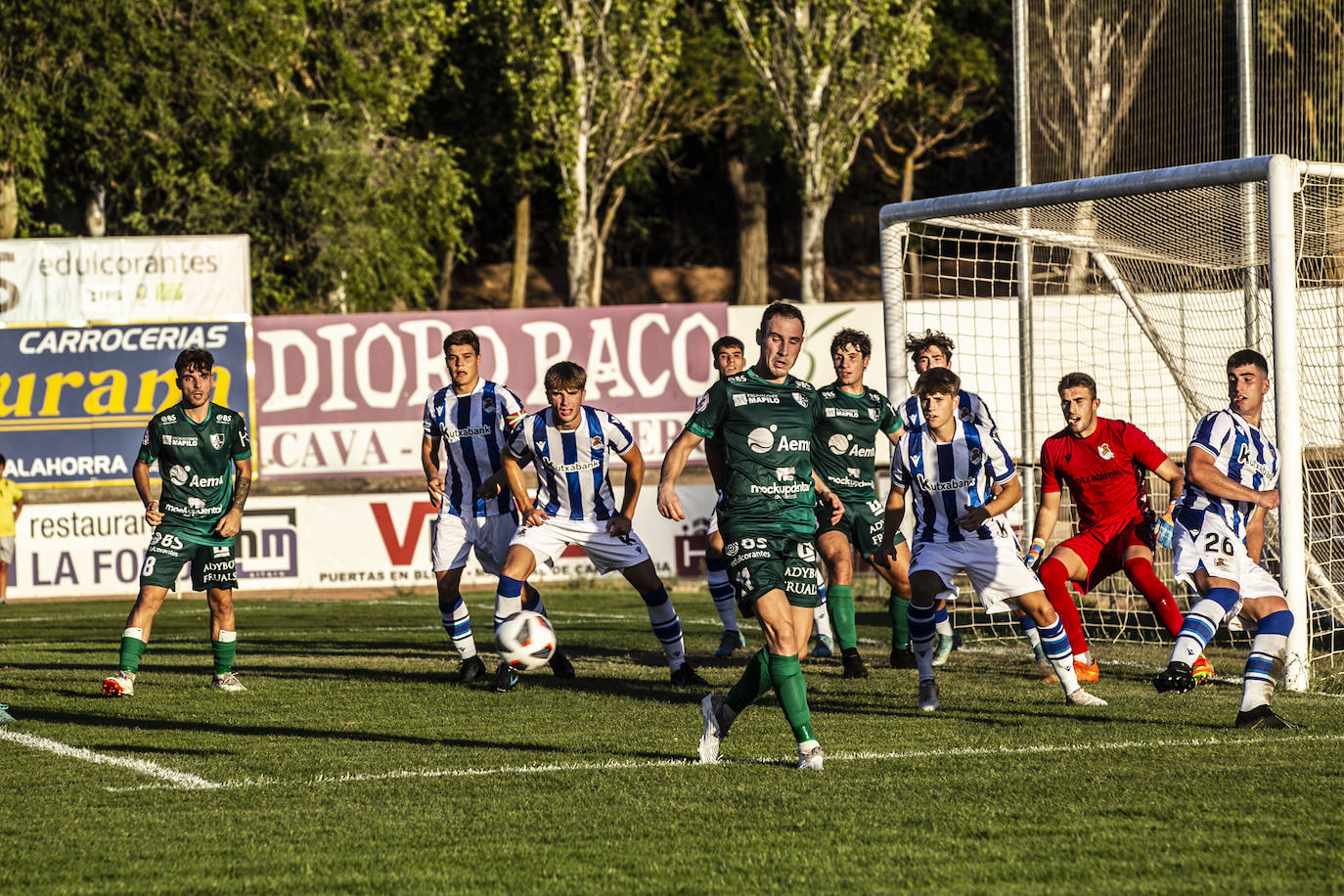 Fotos: Victoria para el Alfaro ante la Real Sociedad C