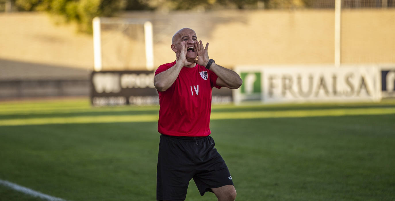 Fotos: Victoria para el Alfaro ante la Real Sociedad C