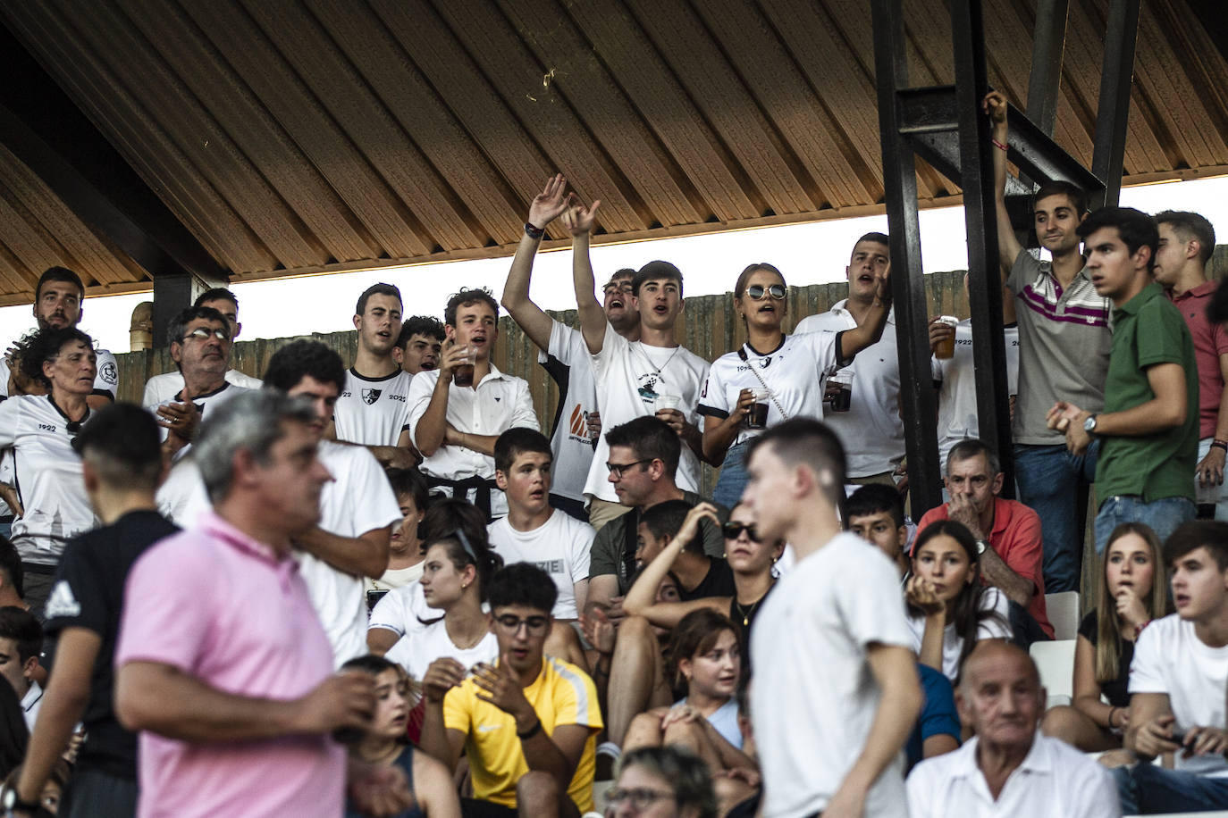 Fotos: Victoria para el Alfaro ante la Real Sociedad C
