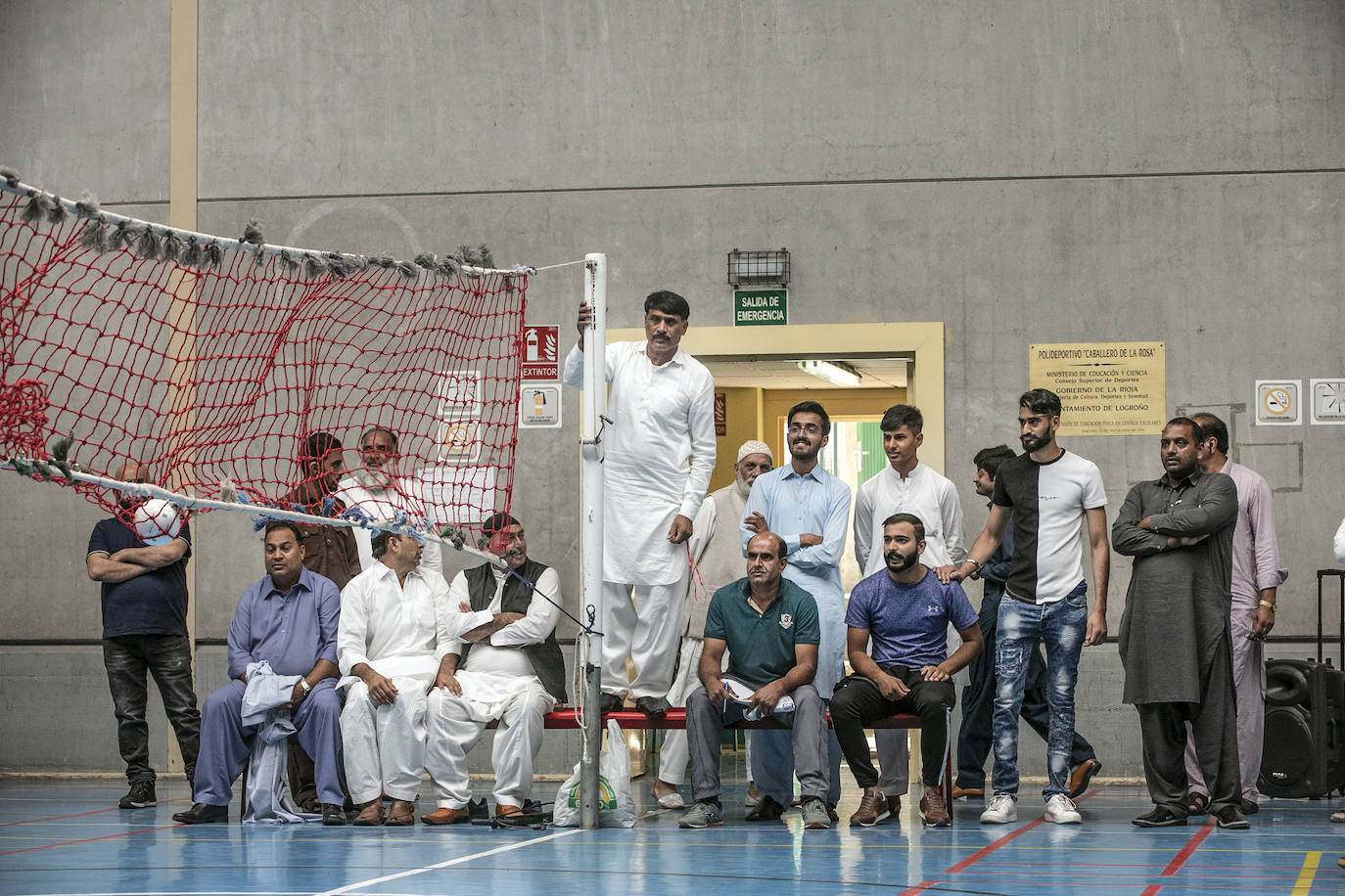 Fotos: La comunidad pakistaní en Europa se vuelca en Logroño con el torneo solidario de shooting volleyball