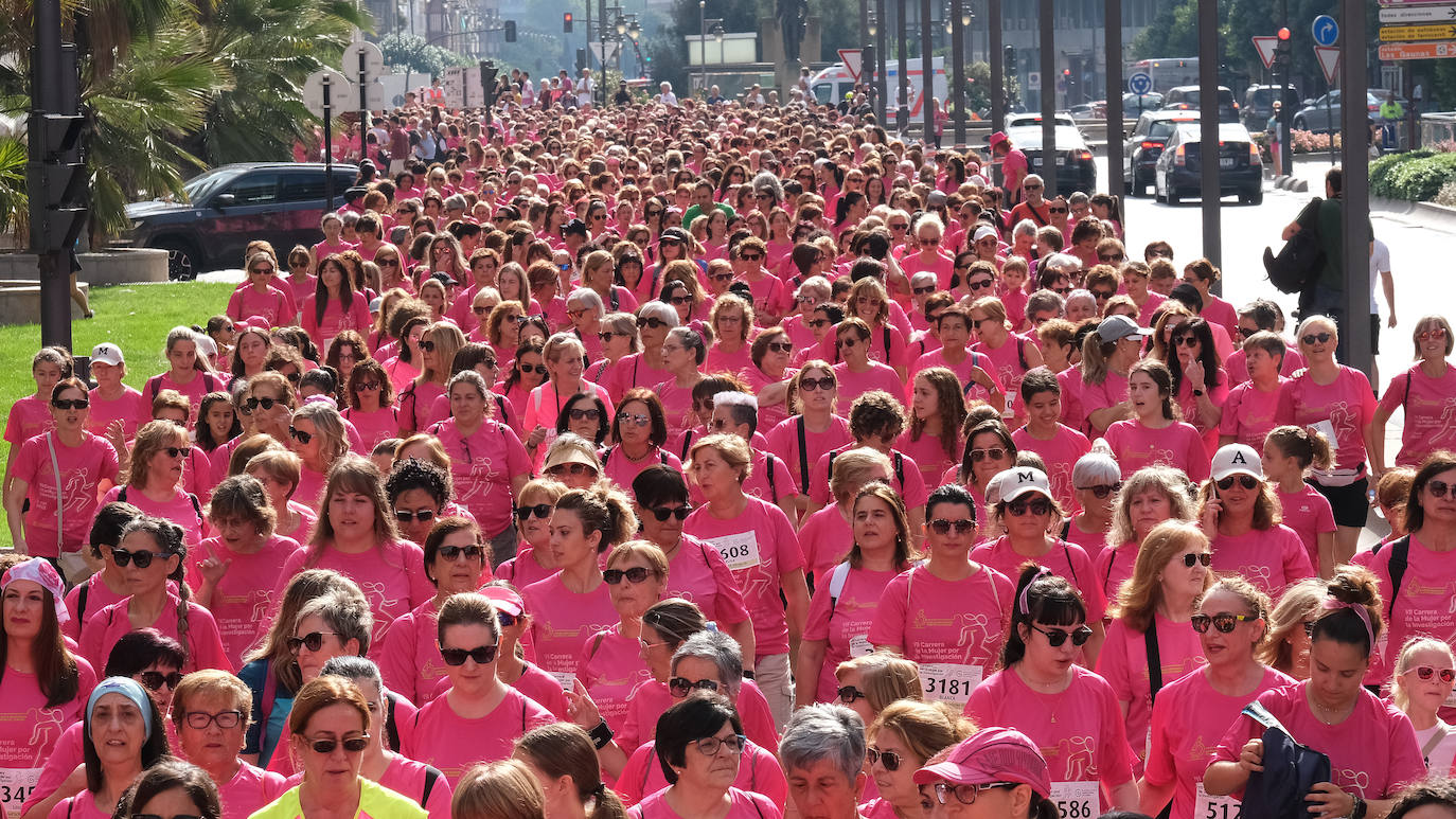 Fotos: Marea rosa contra el cáncer en Logroño