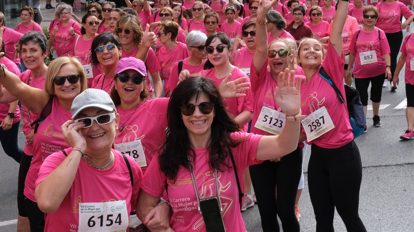 Fotos: Marea rosa contra el cáncer en Logroño