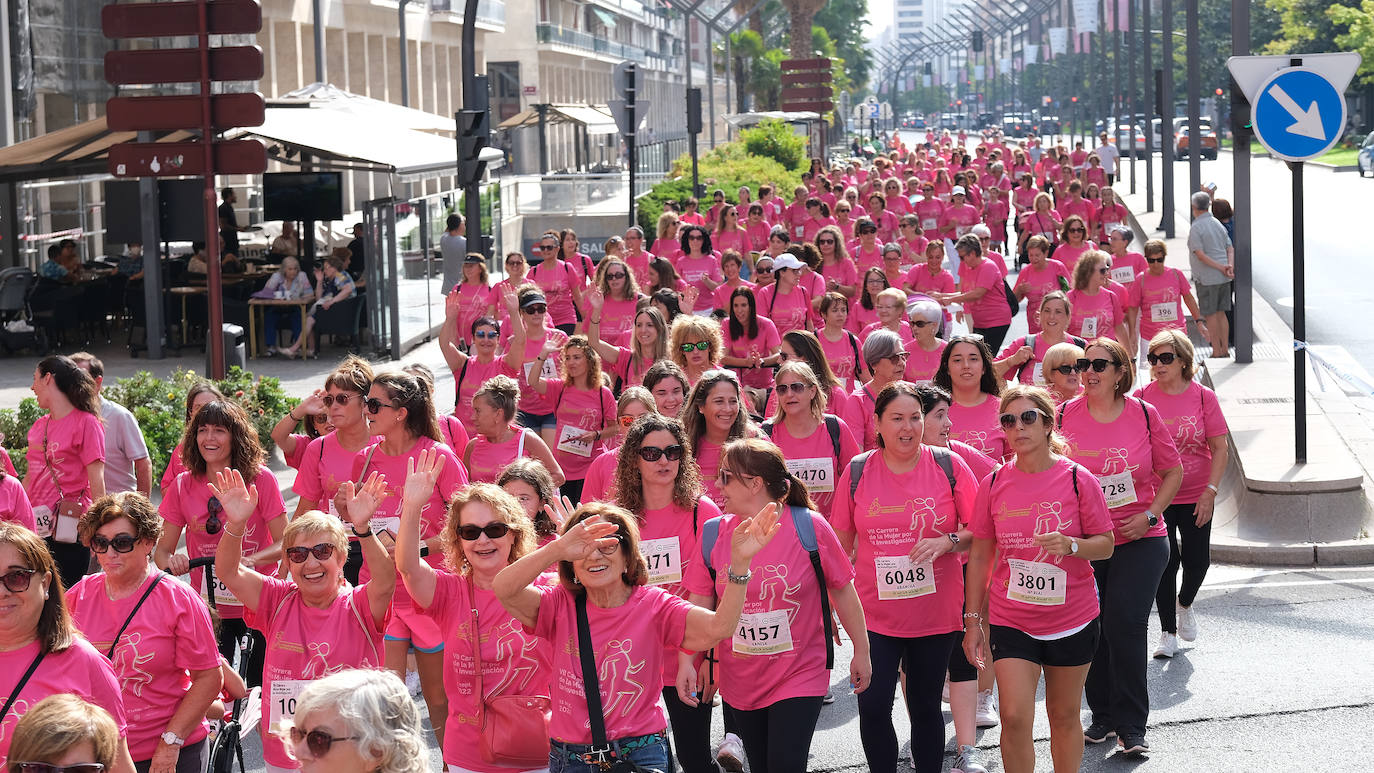 Fotos: Marea rosa contra el cáncer en Logroño