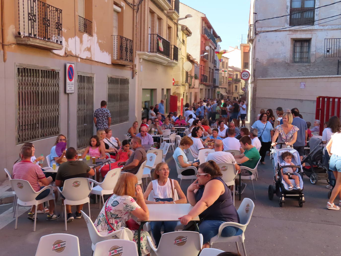 Fotos: Música y encierros en las fiestas del Burgo de Alfaro