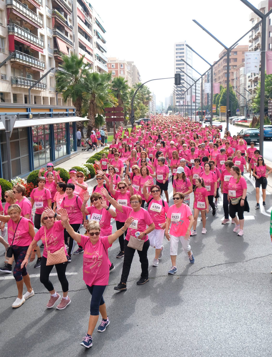 Fotos: Carrera de la Mujer en Logroño: preparación, ánimos y en la línea de salida