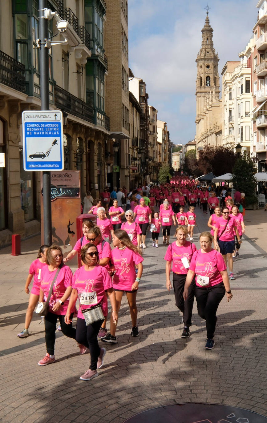 Fotos: Carrera de la Mujer en Logroño: preparación, ánimos y en la línea de salida