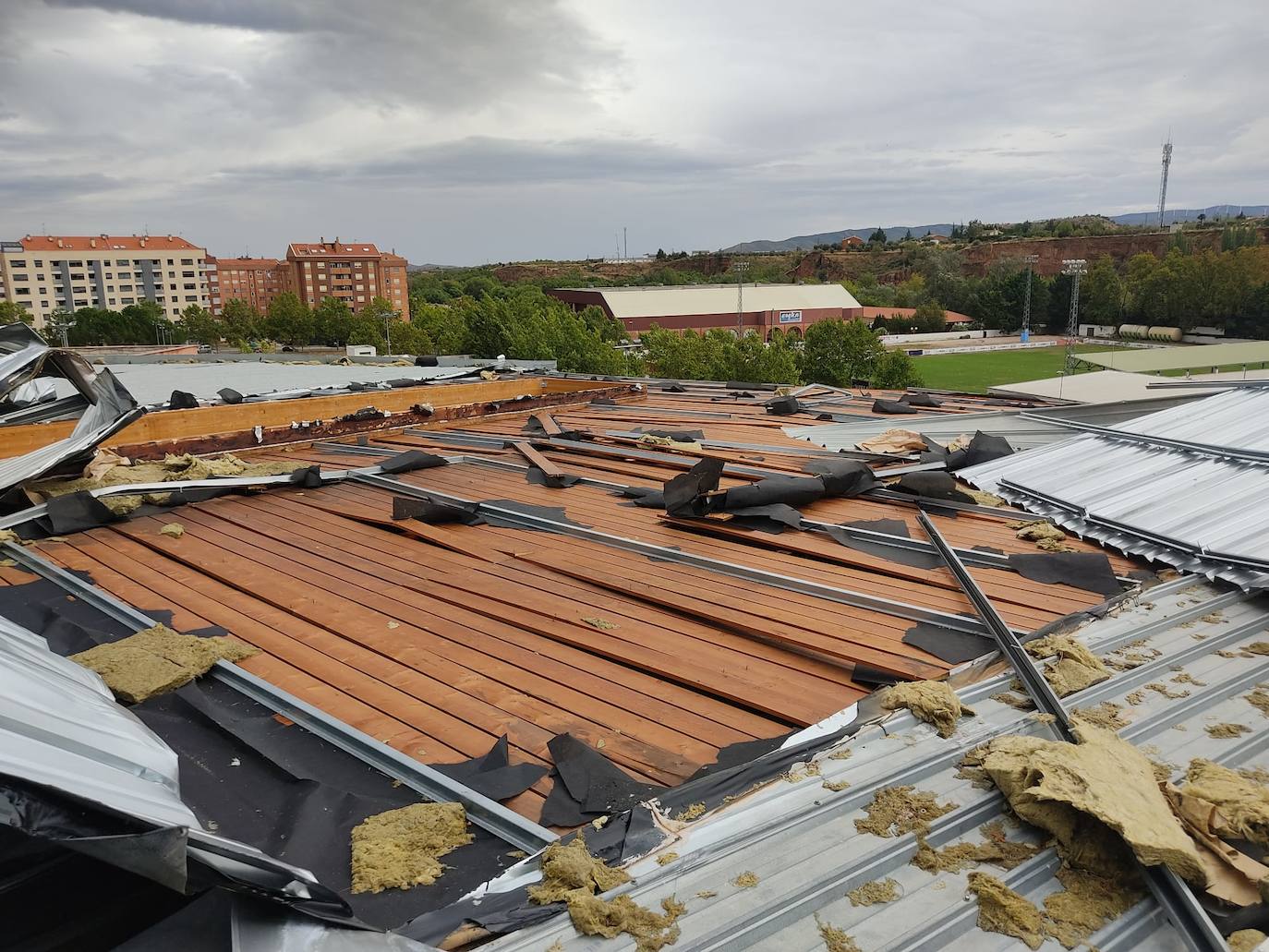 Fotos: Así quedó el Arnedo Arena tras la tormenta