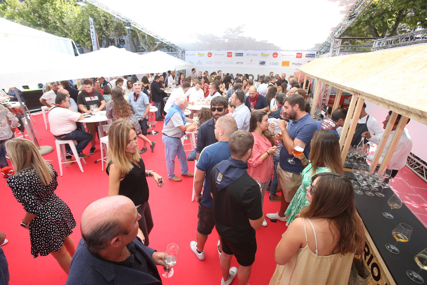 Fotos: Primer encuentro en la Terraza de Diario LA RIOJA