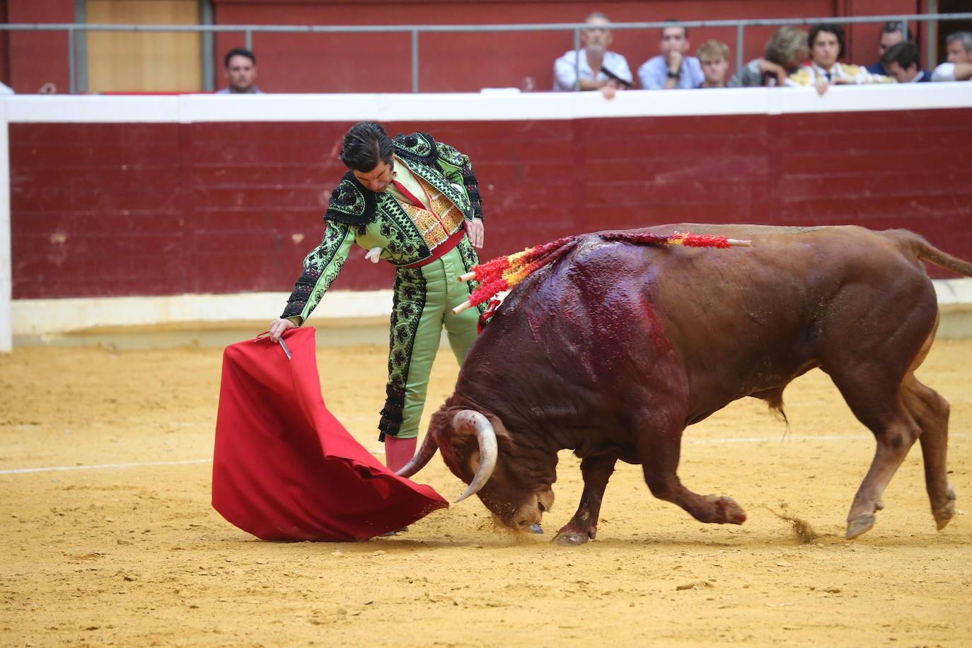 Fotos: Roca Rey y Urdiales salen a hombros en La Ribera