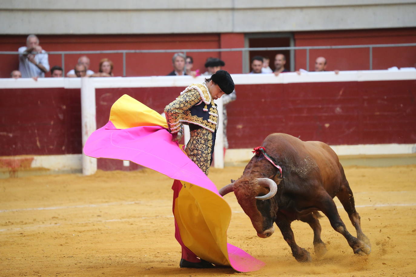 Fotos: Roca Rey y Urdiales salen a hombros en La Ribera