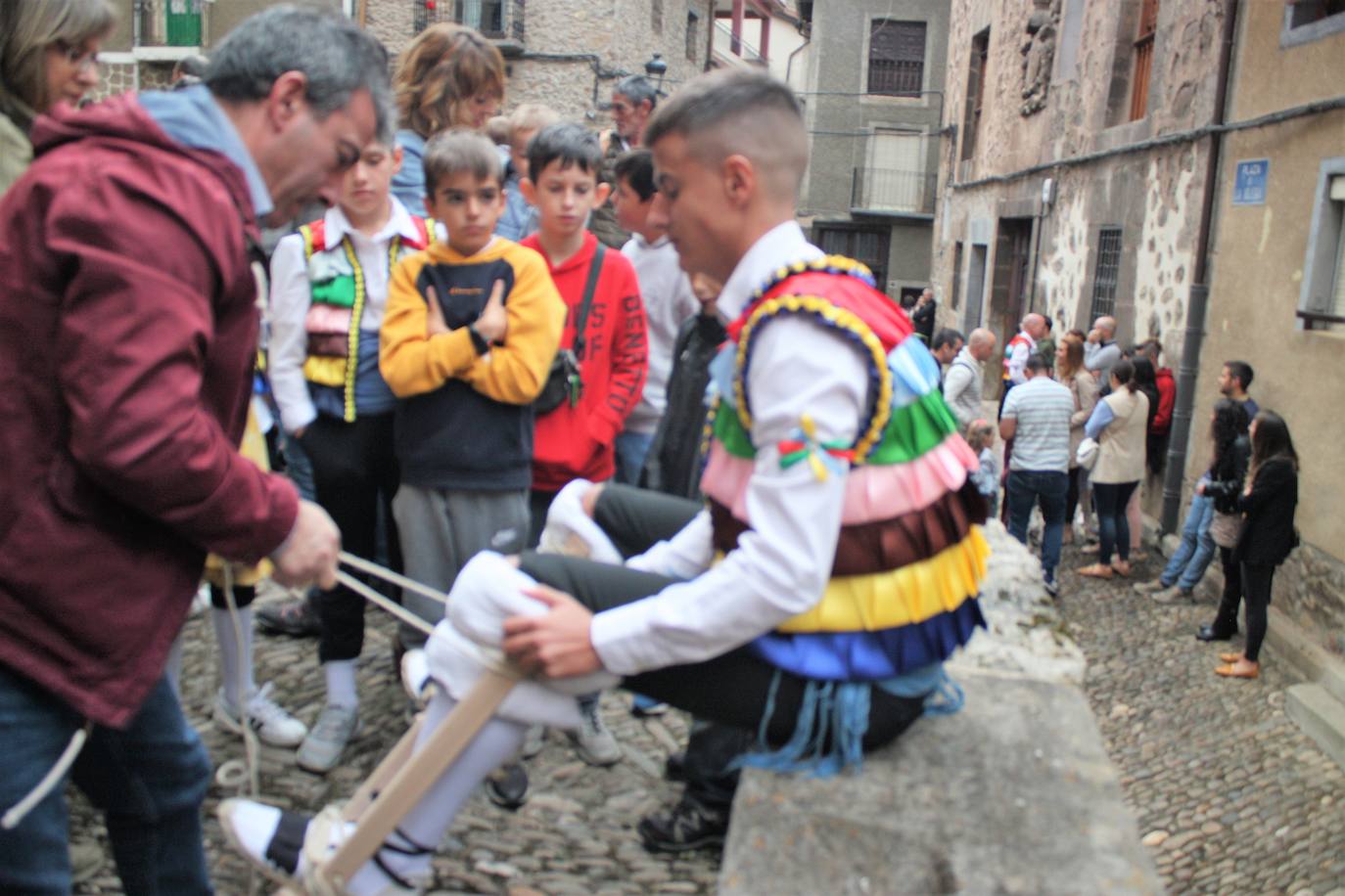 Fotos: Los danzadores de Anguiano no defraudan