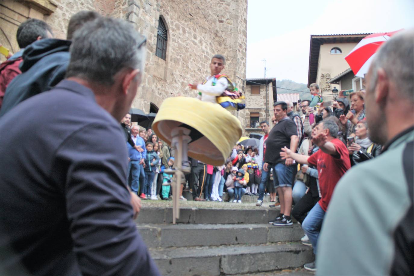 Fotos: Los danzadores de Anguiano no defraudan