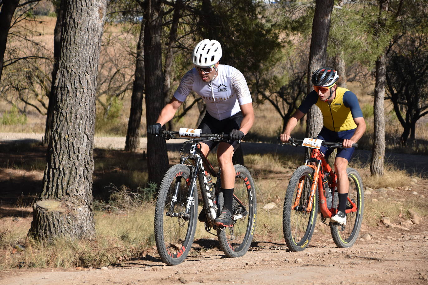 Fotos: Cruz y Narciso se llevan la BTT de la Peña Calagurritana