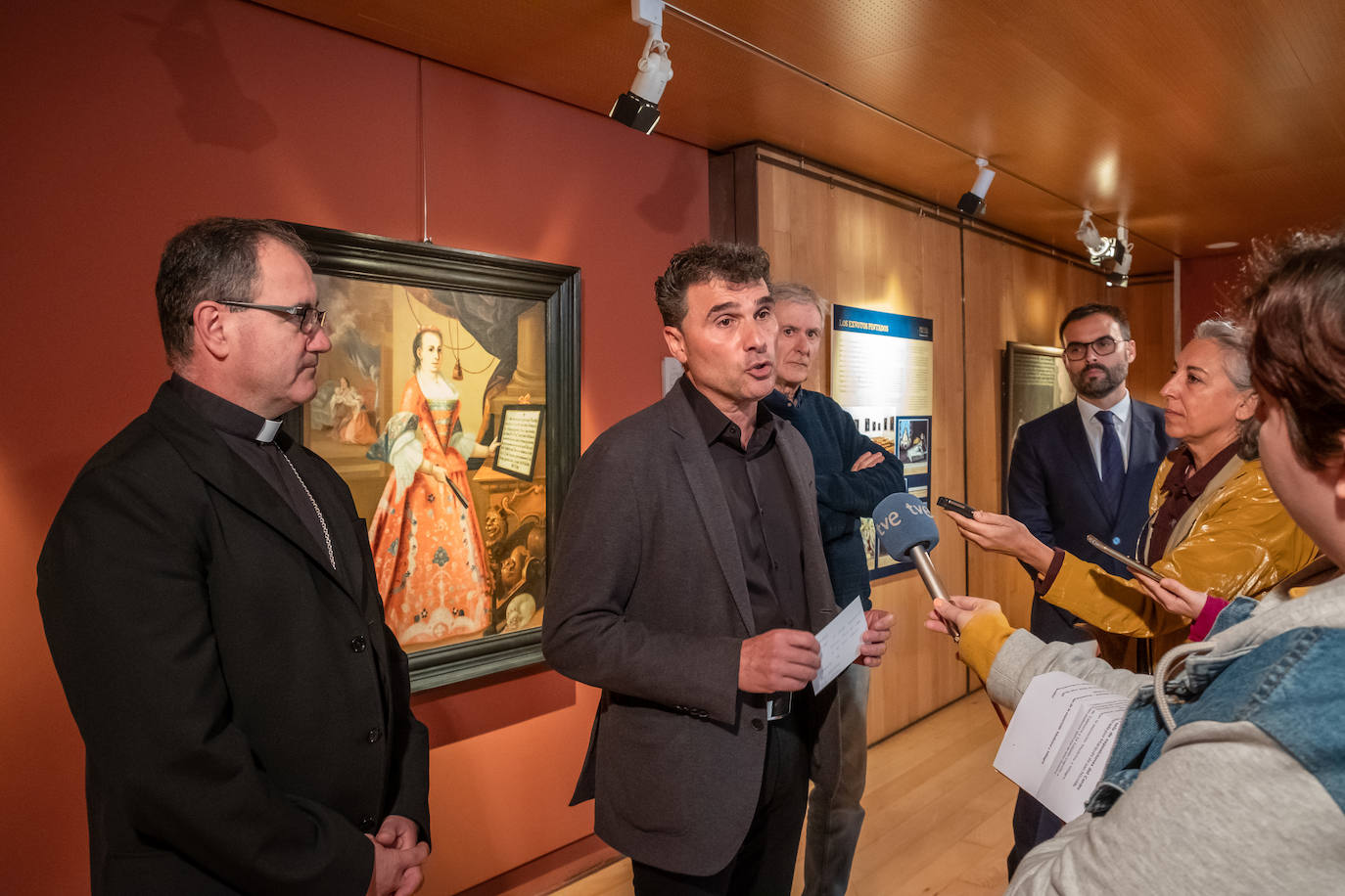 Fotos: Exposición &#039;Medicina y milagro. Exvotos pictóricos en La Rioja&#039;
