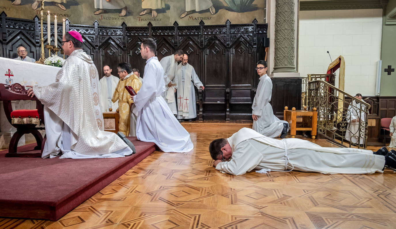 Fotos: Fernando Sancha, el primer sacerdote ordenado en La Rioja desde 2018