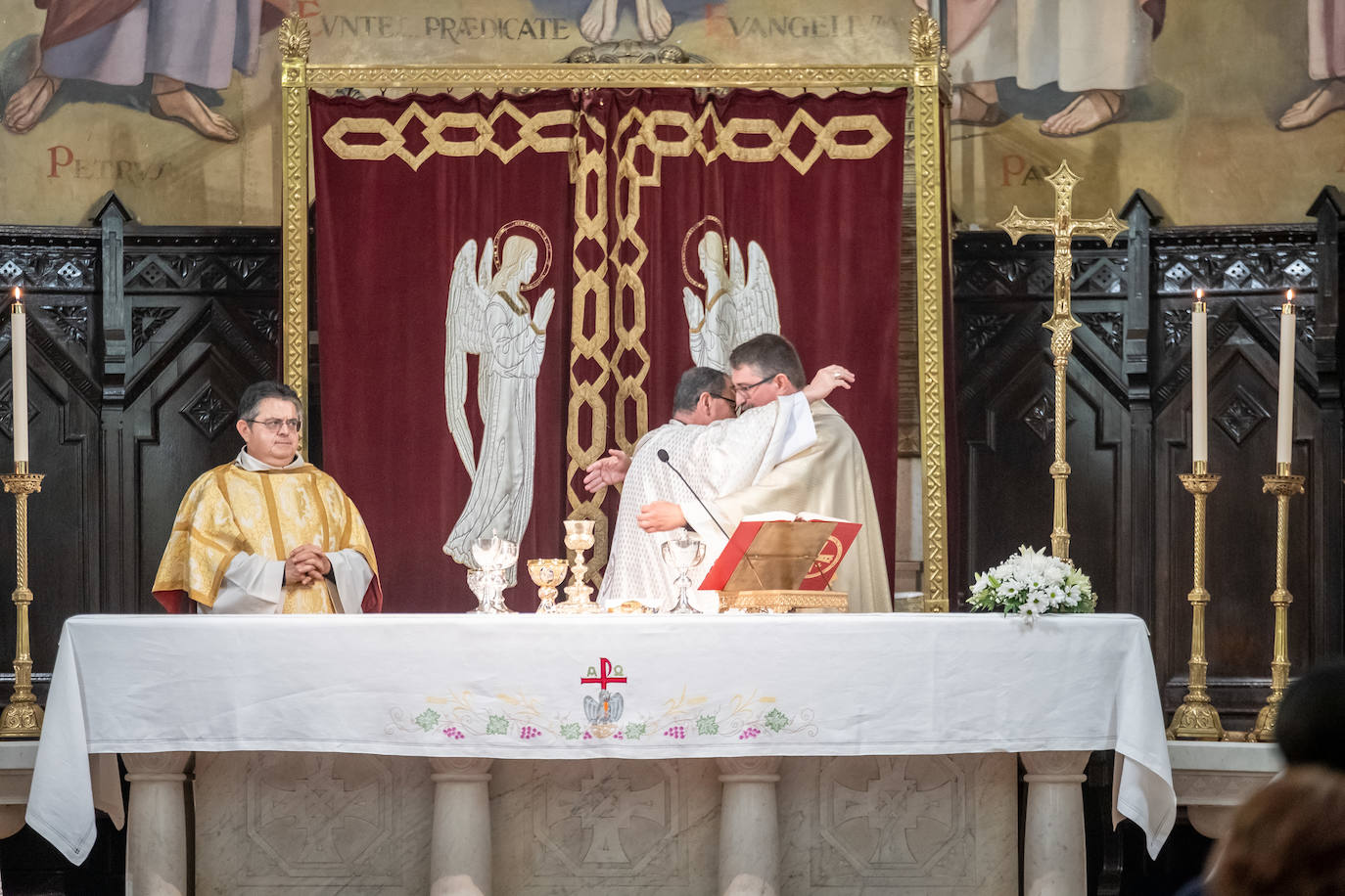 Fotos: Fernando Sancha, el primer sacerdote ordenado en La Rioja desde 2018