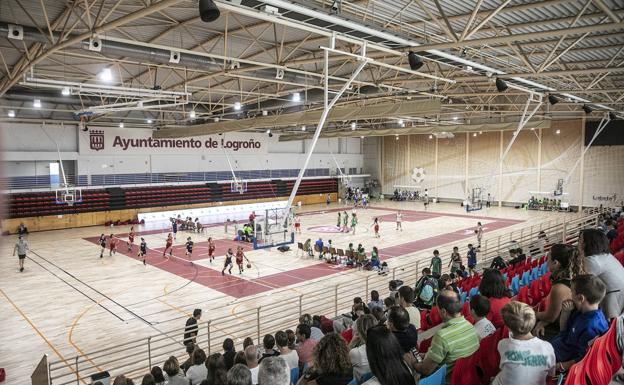 El balón no bota en el nuevo Lobete