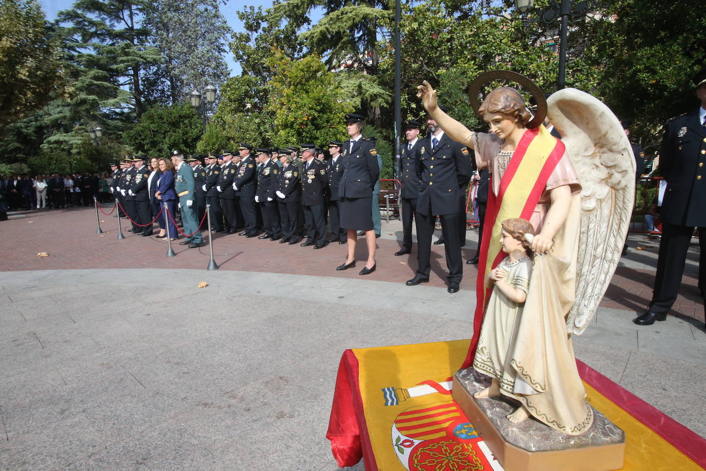 Fotos: Festividad de los Ángeles Custodios, patronos de la Policía Nacional