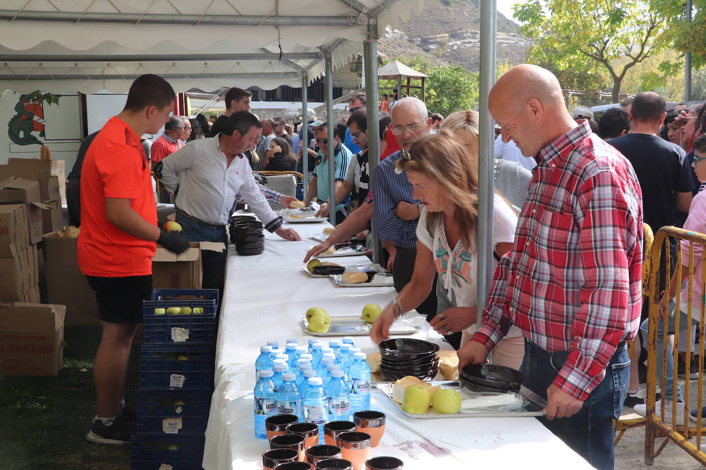 Fotos: Jornada de degustación de carne de la Sierra riojana en Enciso