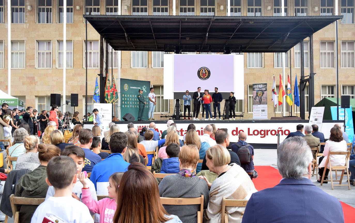 Fotos: Celebración de la &#039;UAR Gladiator Race&#039;, evento solidario de Unidad Rural de la Guardia Civil, en la plaza del Ayuntamiento de Logroño