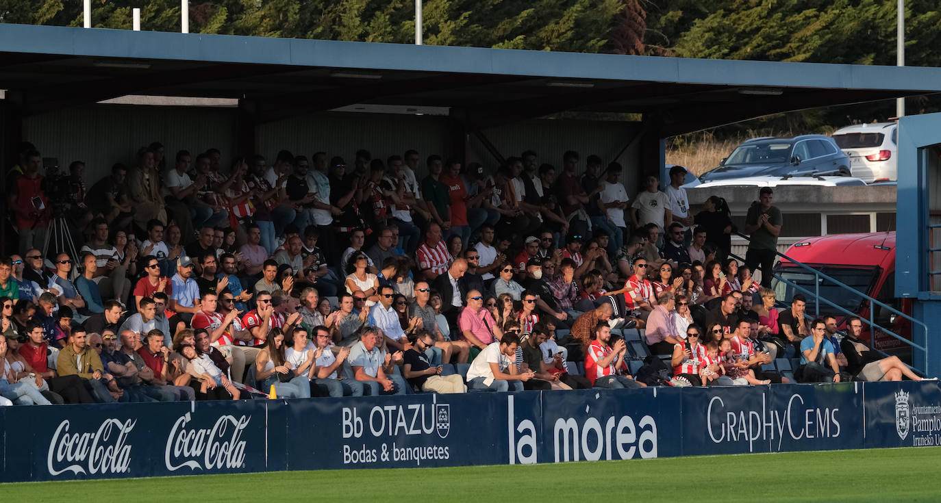 Fotos: La UD Logroñés cae ante el Osasuna Promesas