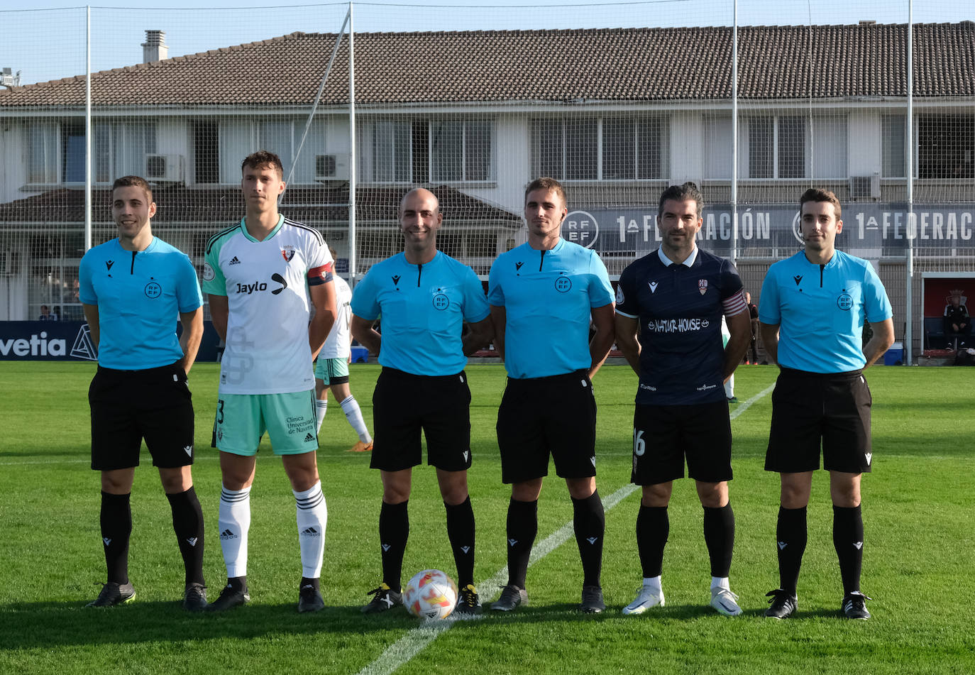 Fotos: La UD Logroñés cae ante el Osasuna Promesas