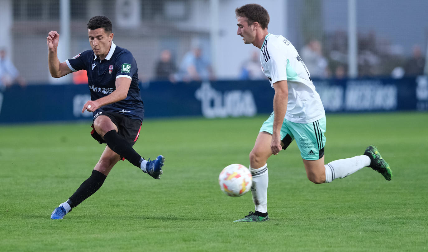 Fotos: La UD Logroñés cae ante el Osasuna Promesas