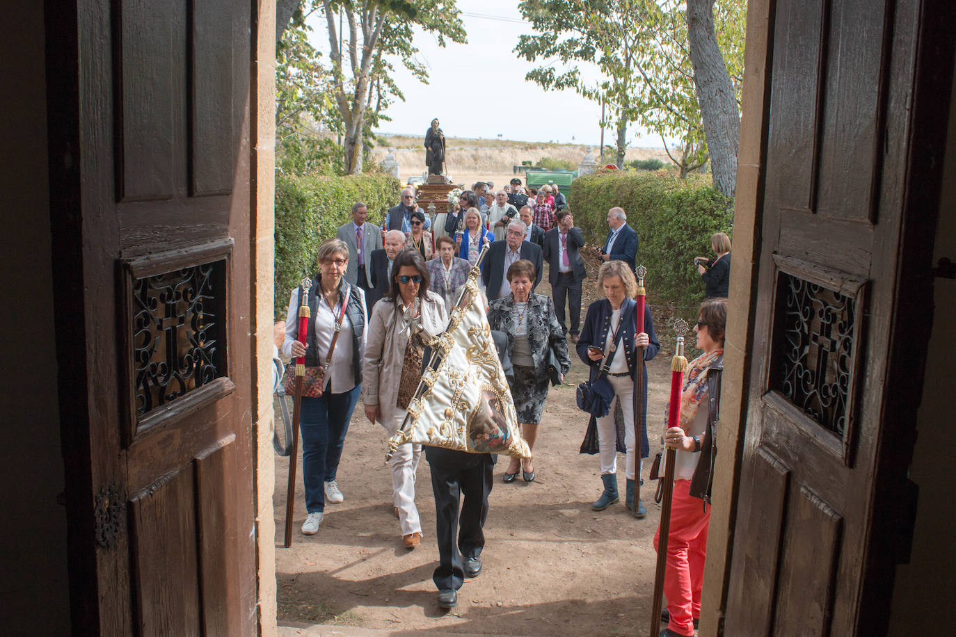 Fotos: Santo Domingo recuerda el milagro del gallo y la gallina con su romería