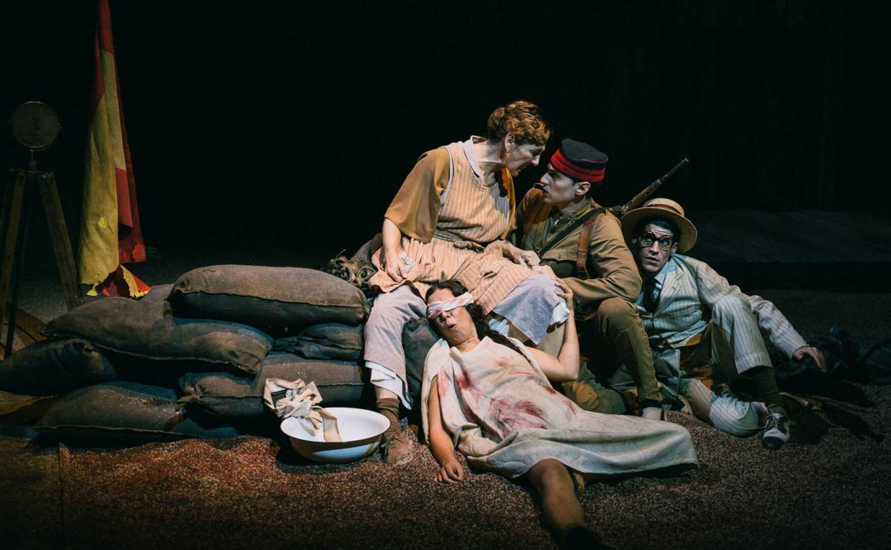 Imagen de 'Rif (de piojos y gas mostaza)', del Centro Dramático Nacional. 