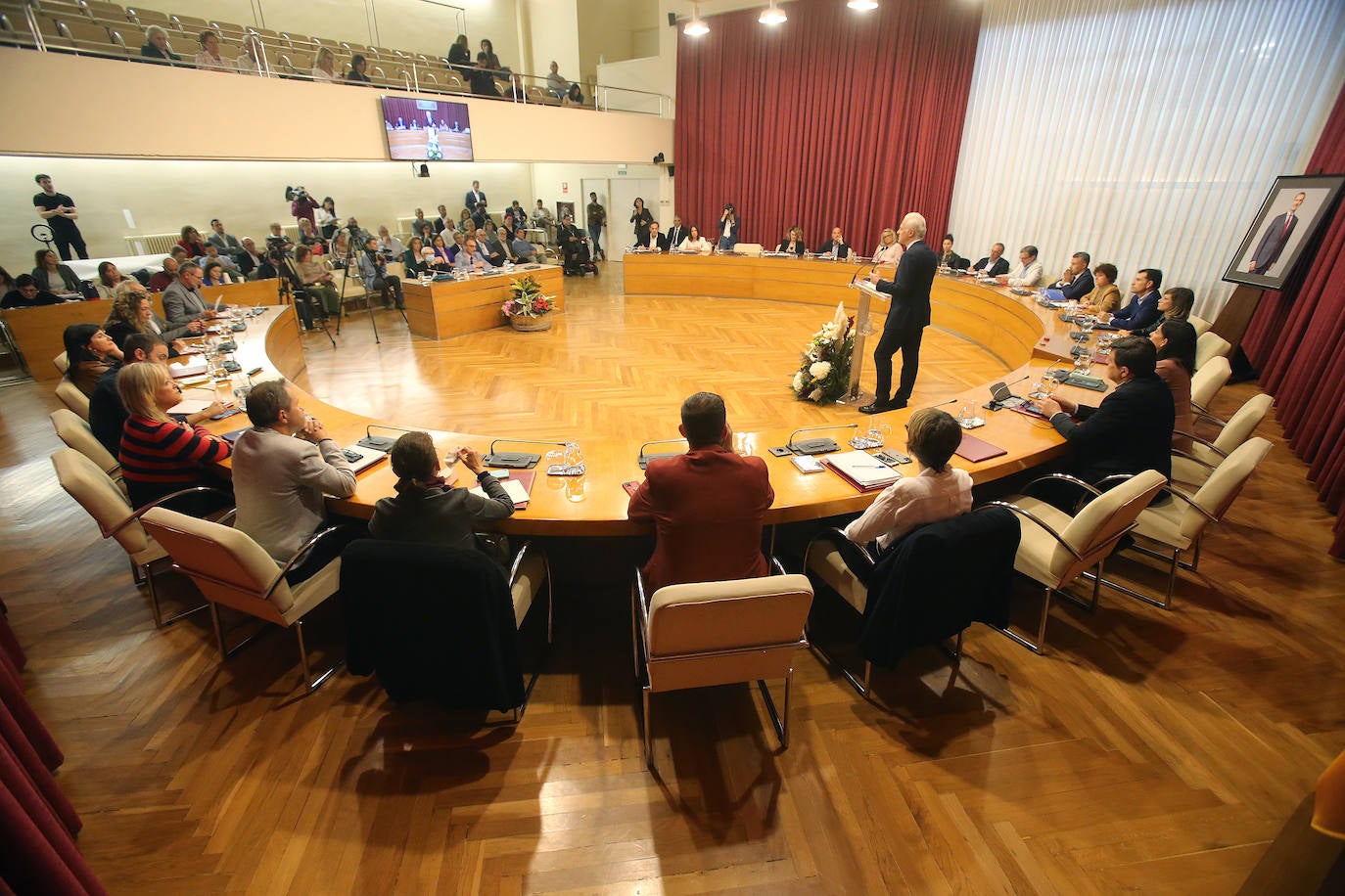 Fotos: Hermoso defiende su «modelo de ciudad claro» y su política económica «prudente»