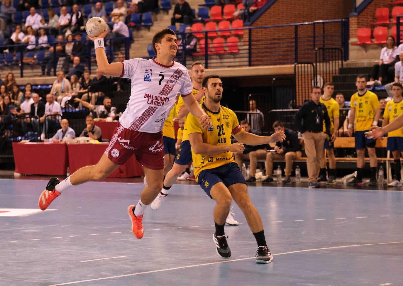 Fotos: El triunfo del Ciudad de Logroño, en imágenes