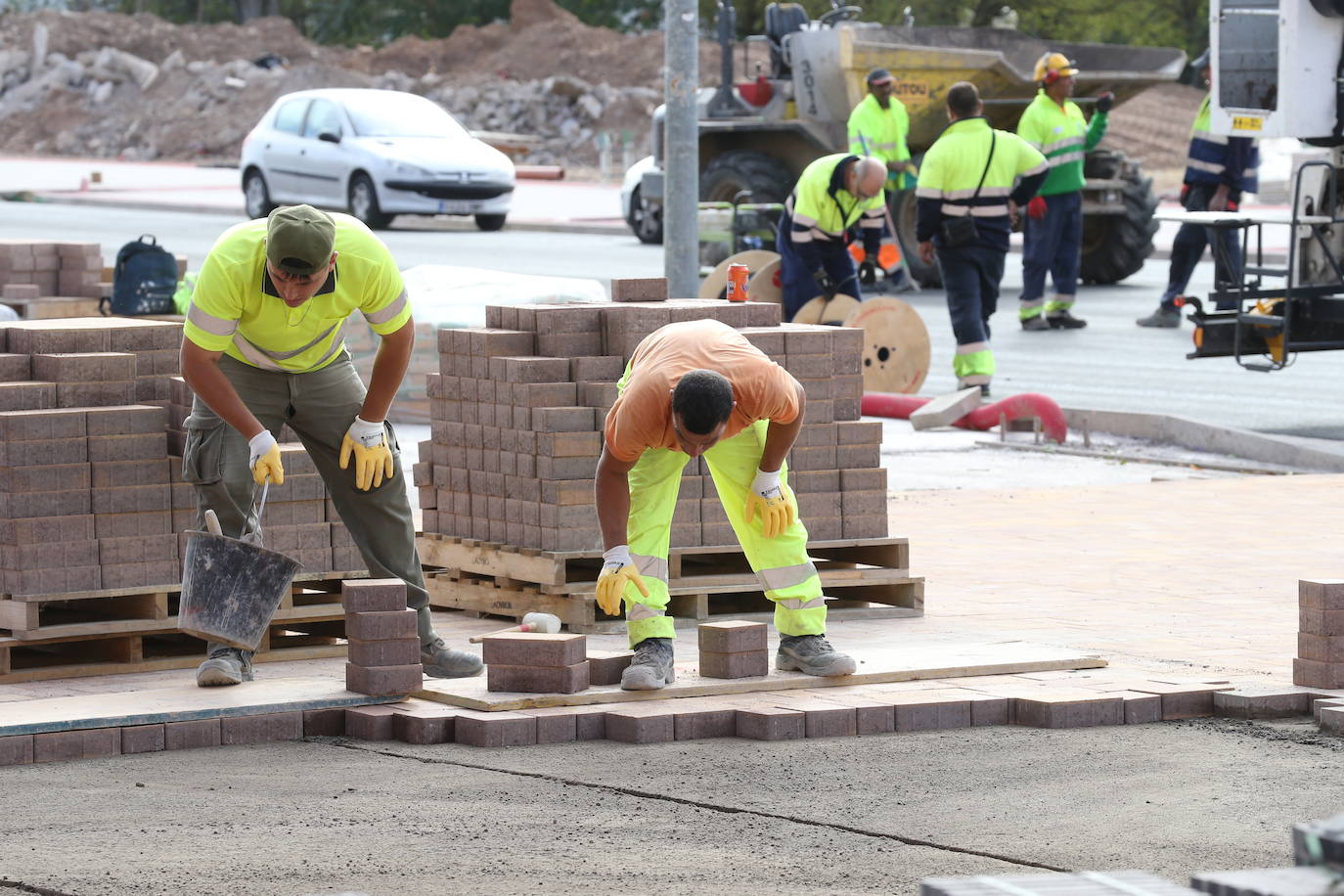 Fotos: Parte del cruce de Vara de Rey abrirá al tráfico la semana que viene