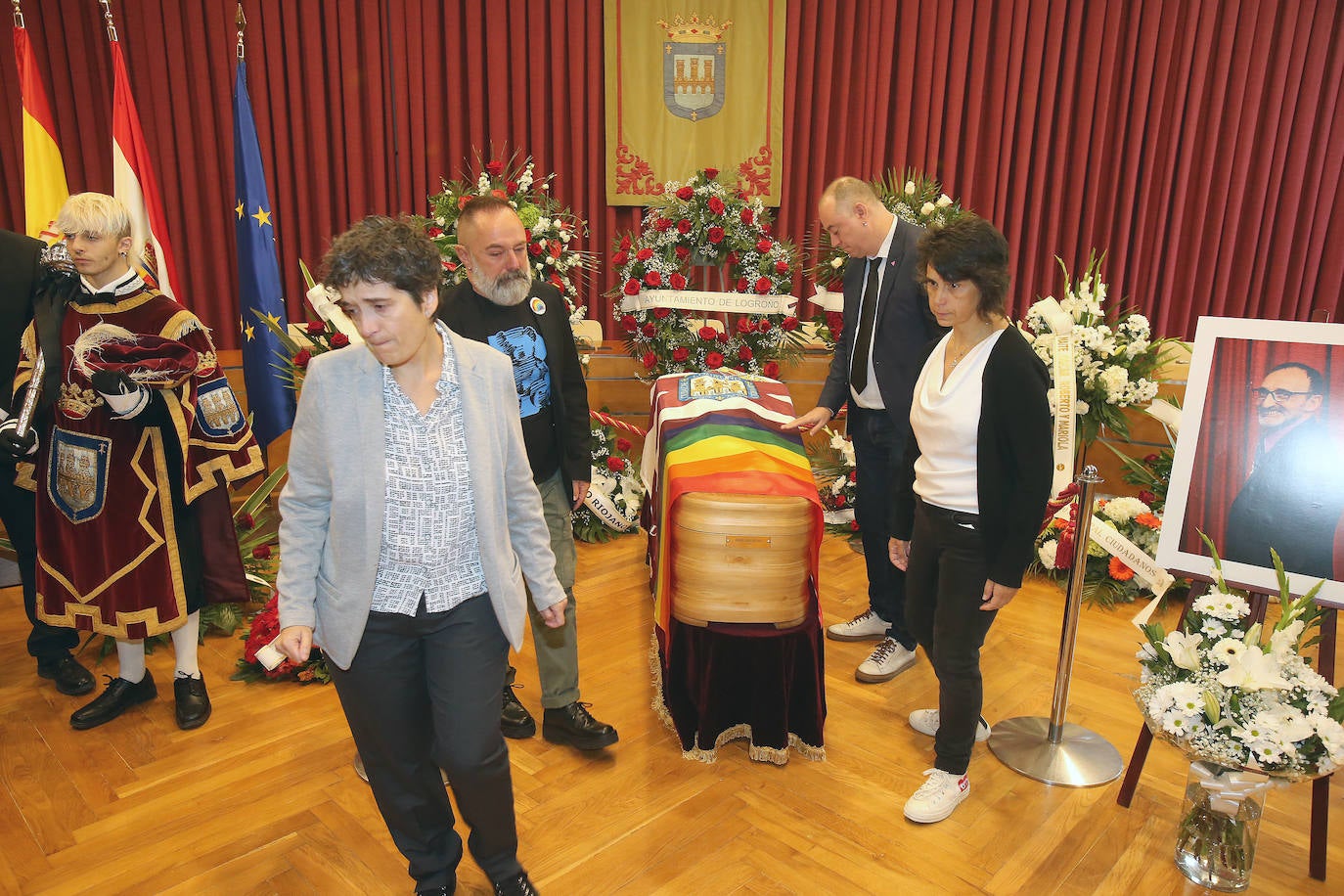 Fotos: Emoción en la despedida del concejal Fran Pérez: «Te vamos a echar mucho de menos»