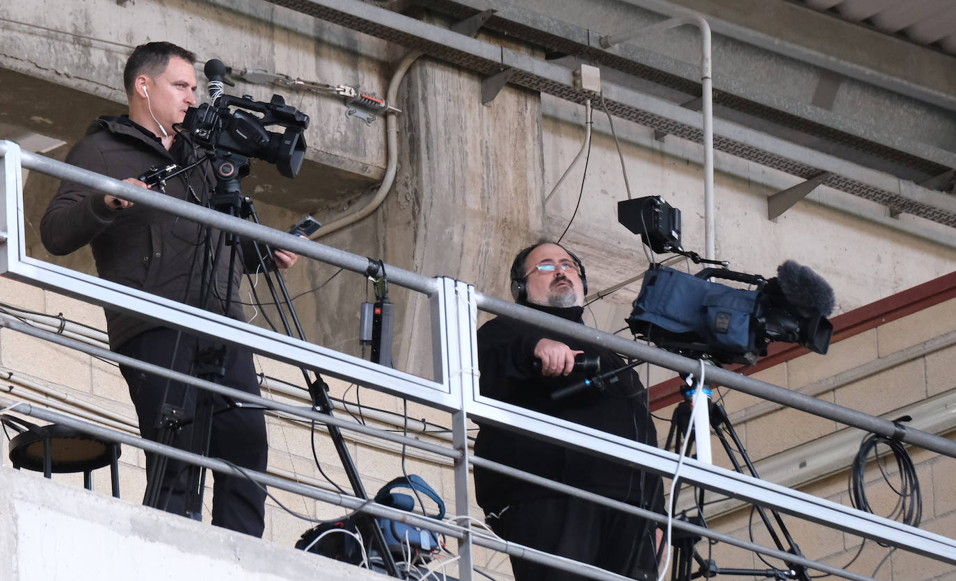 Fotos: La SD Logroñés cae ante el Nástic