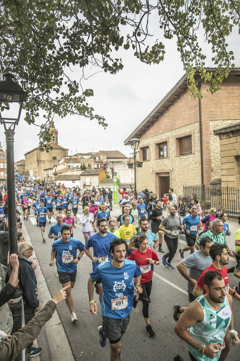 Fotos: Rubio y Castán vencen en una Enre Viñedos que ha reunido a 700 atletas en Cenicero