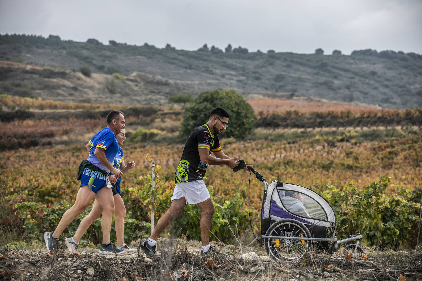 Fotos: Atletas entre las viñas