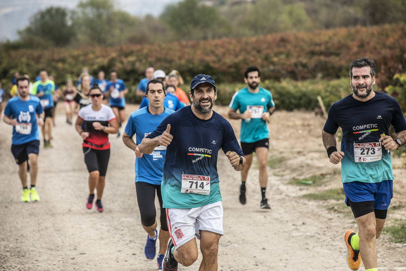 Fotos: Atletas entre las viñas