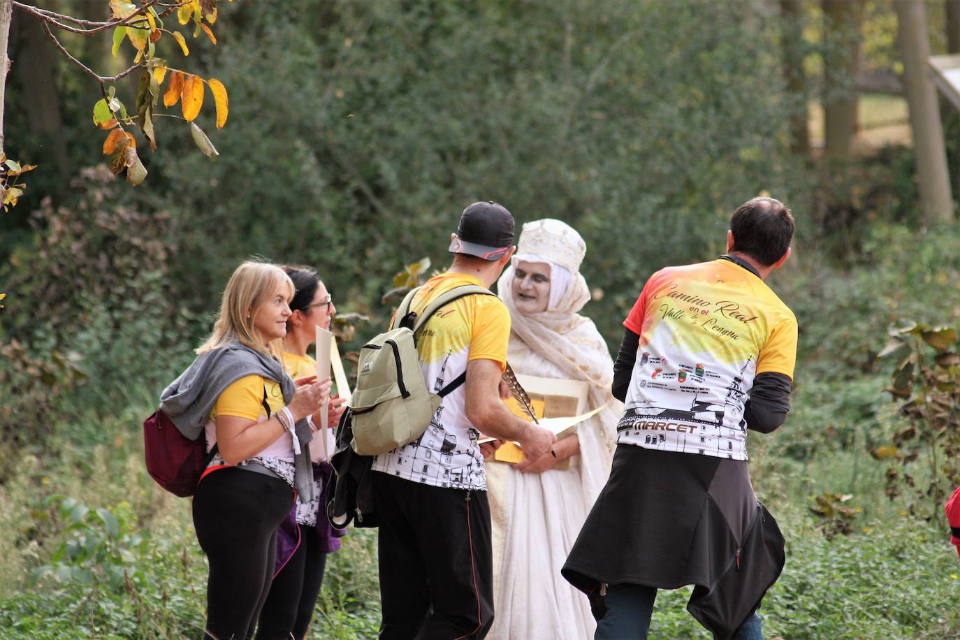 Fotos: Visita al Valle de la Lengua: doscientas personas recorren el Camino Real entre Nájera y San Millán de la Cogolla