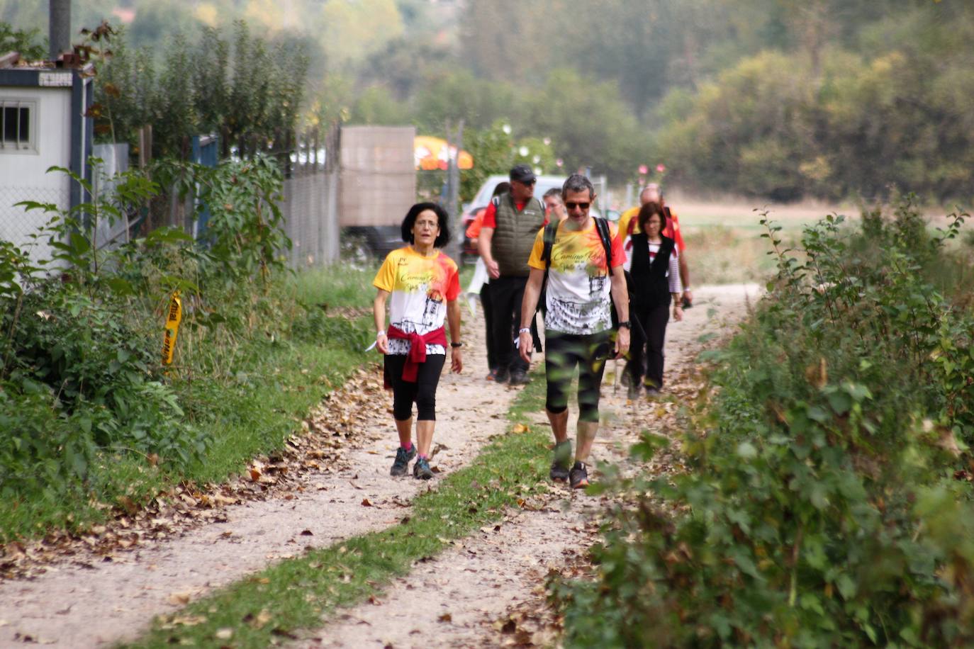 Fotos: Visita al Valle de la Lengua: doscientas personas recorren el Camino Real entre Nájera y San Millán de la Cogolla