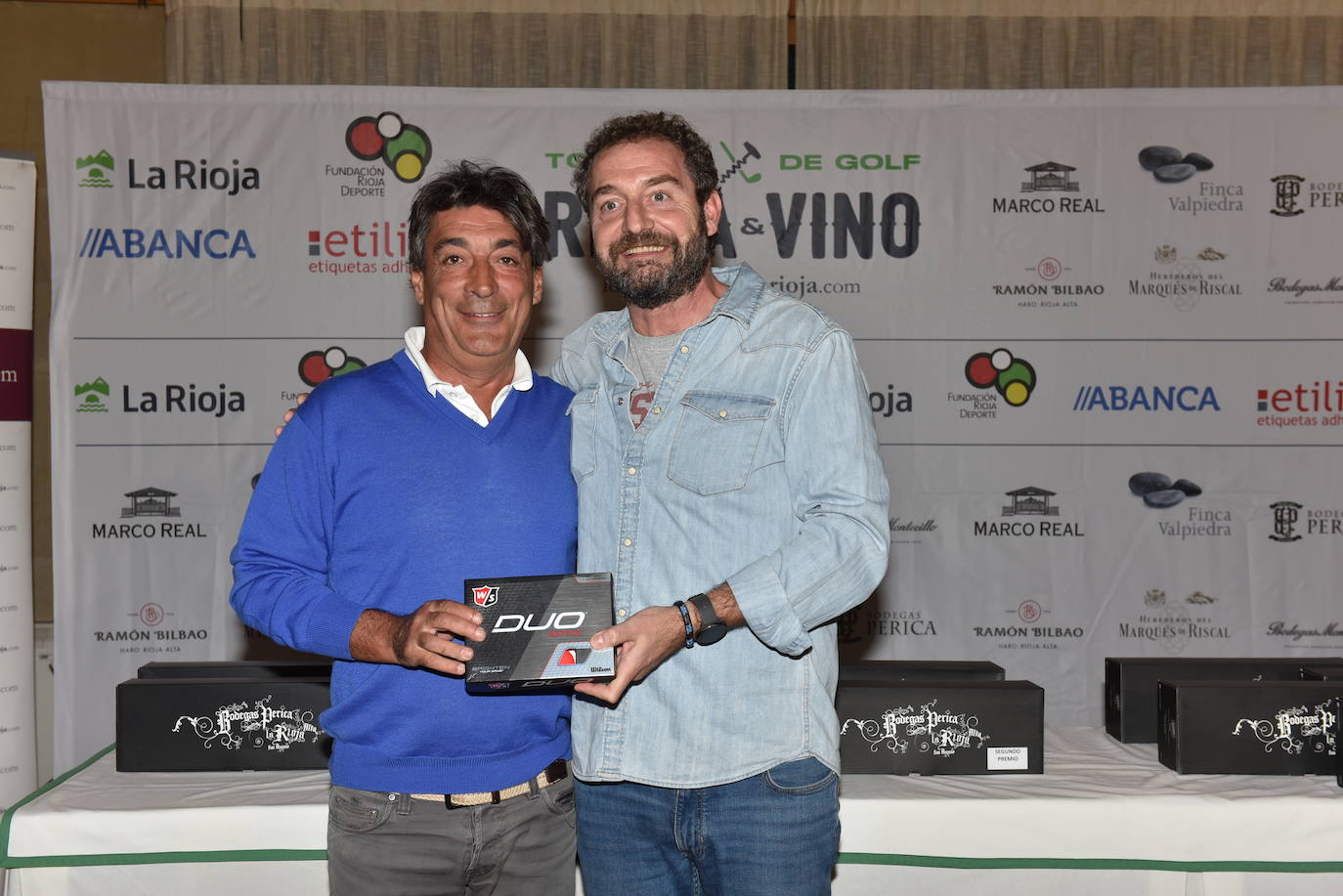 Fotos: Cata y entrega de premios del torneo de golf de Bodegas Perica