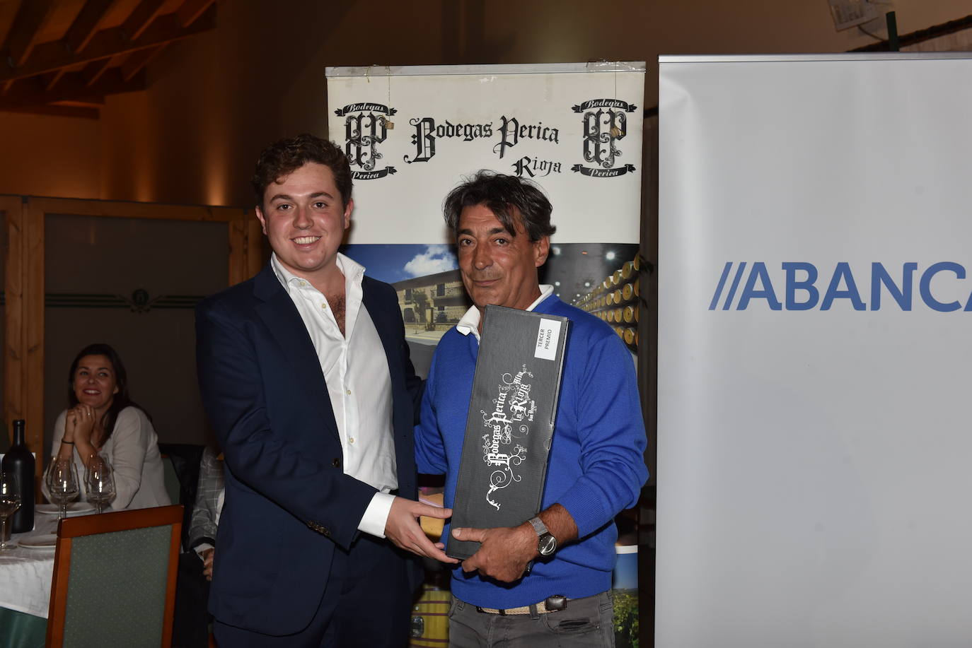 Fotos: Cata y entrega de premios del torneo de golf de Bodegas Perica