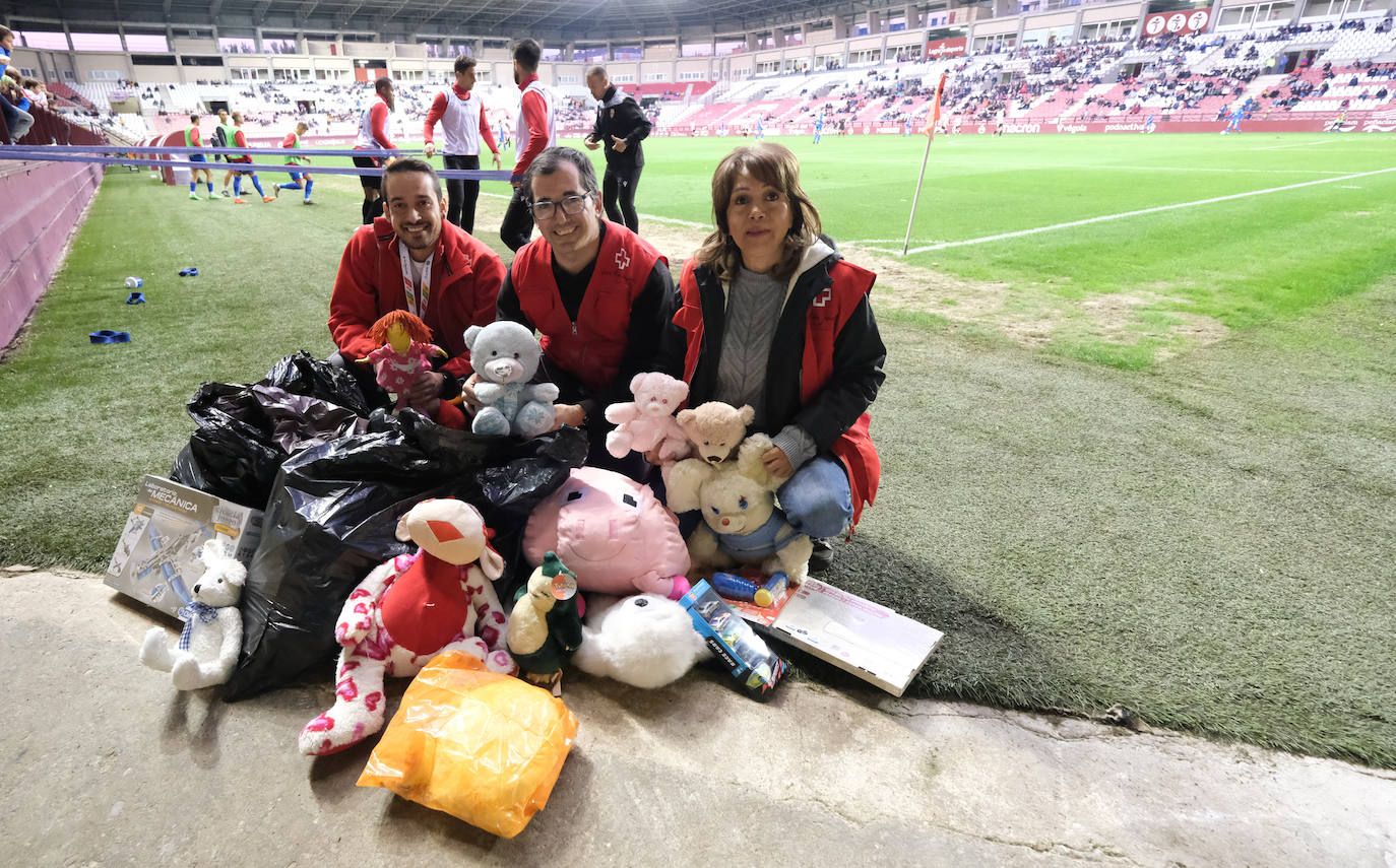 Fotos: Ambiente de derbi en Las Gaunas