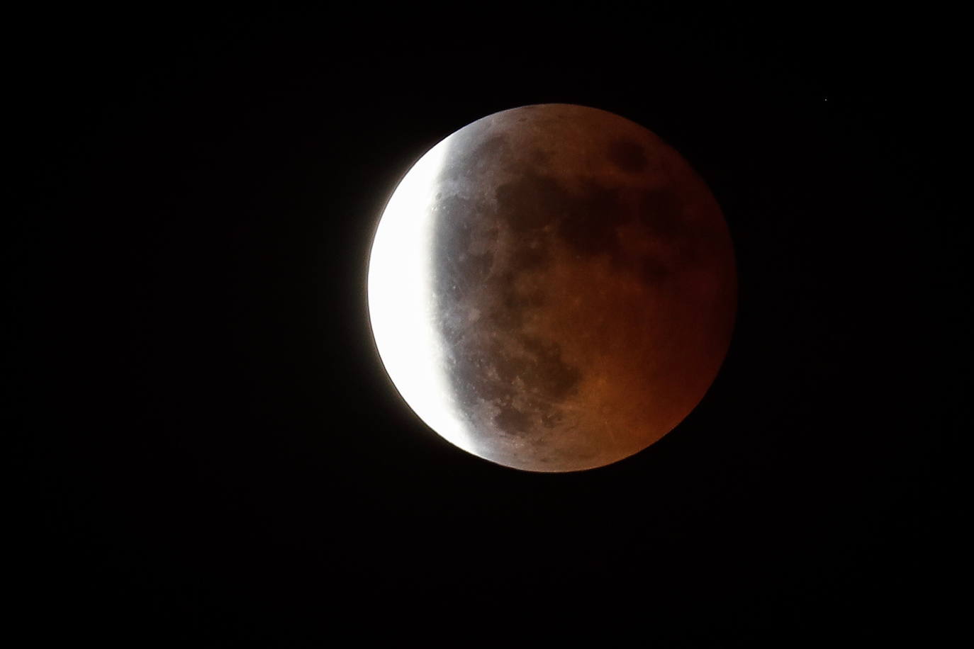 Fotos: Así se vio la &#039;luna de sangre&#039; en el mundo