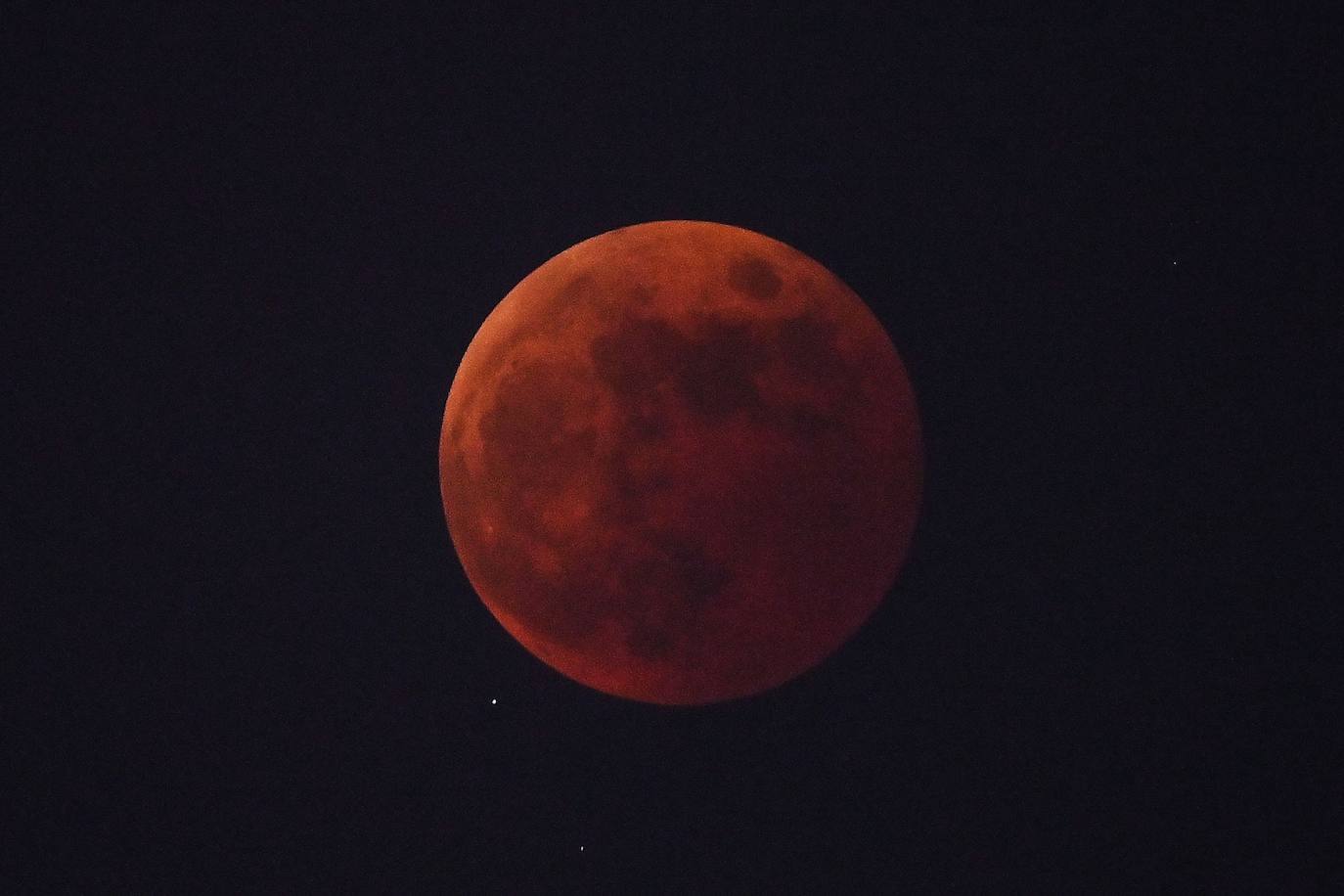 Fotos: Así se vio la &#039;luna de sangre&#039; en el mundo