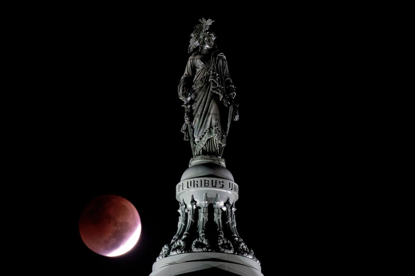 Fotos: Así se vio la &#039;luna de sangre&#039; en el mundo